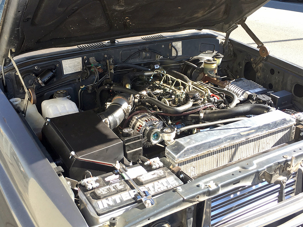 repowered-1990-land-cruiser-engine-side.jpg