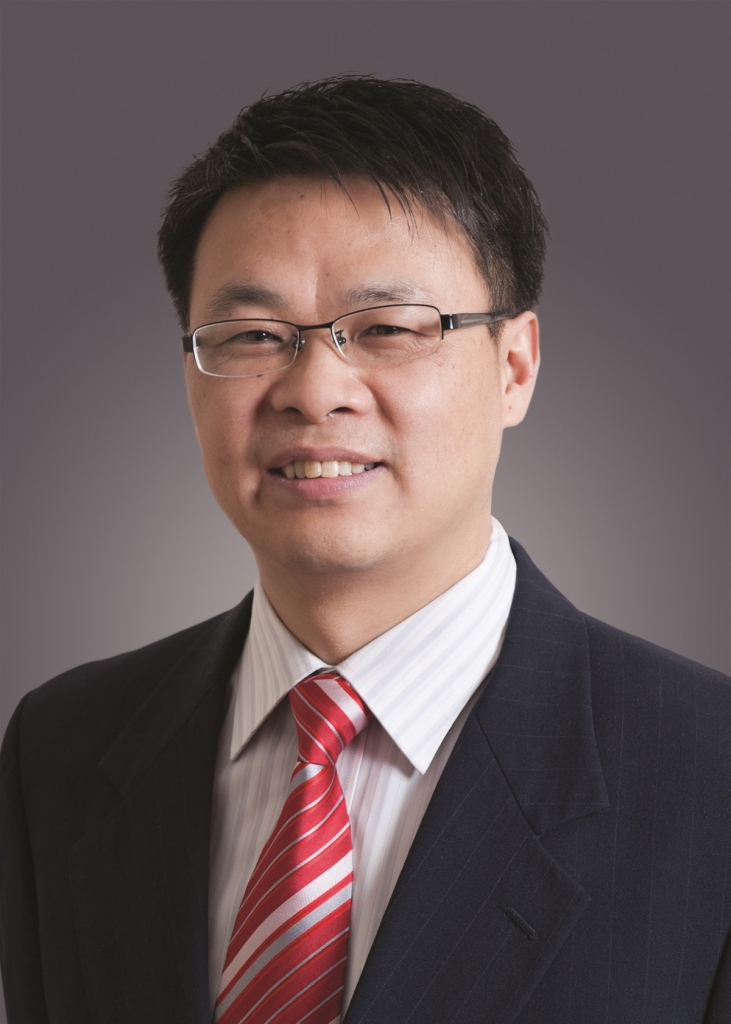 Chen Hua_Portrait Photo.jpg