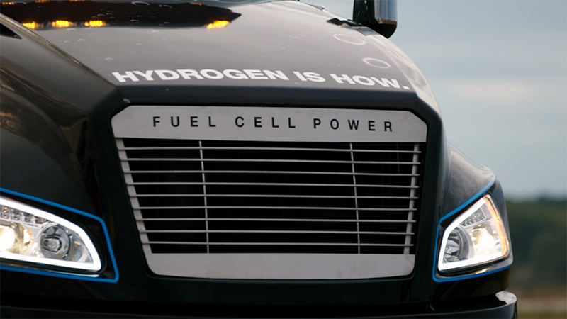 Cummins hydrogen fuel cell truck