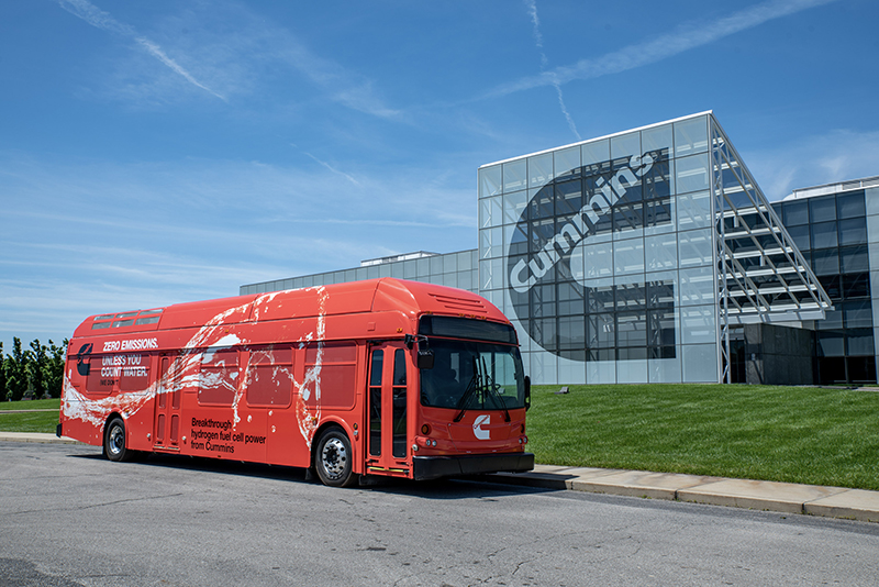 Hydrogen-powered demonstrator bus