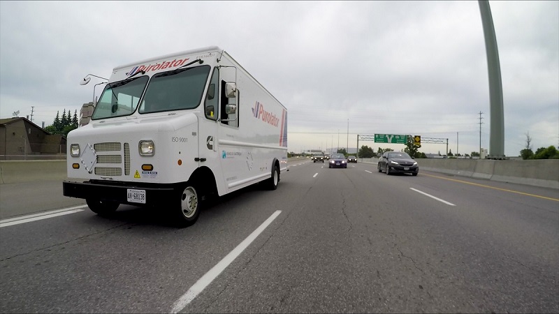 Purolator truck on the highways of Ottawa