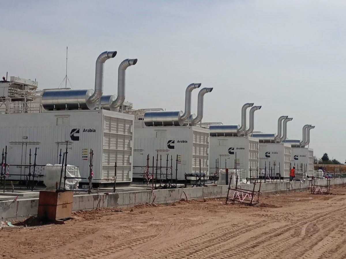 cummins generator sets lined up outside of data center