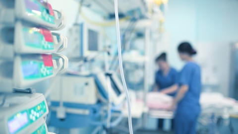 nurses in hospital room