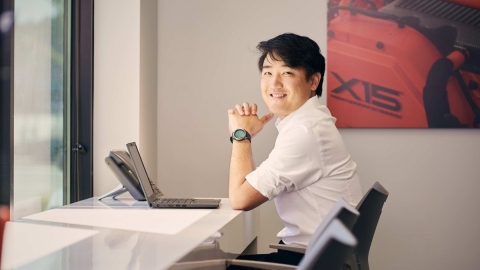 employee working on laptop