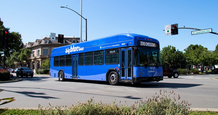 Cummins - Big Blue Bus - Electric transportation