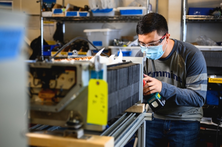 A Cummins employee works at the company’s Fuel Cell & Hydrogen Technology Campus in Mississauga, Ontario (Canada).