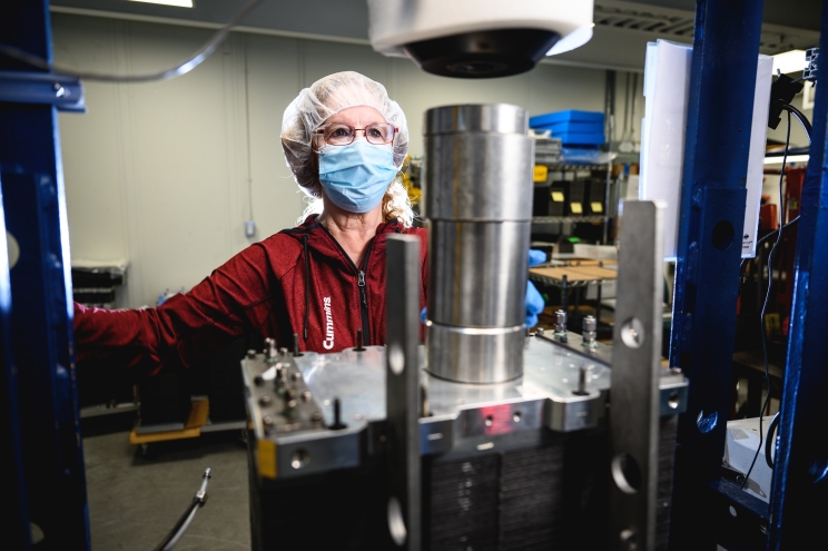 An employee works at the Cummins Mississauga Fuel Cell & Hydrogen Technologies facility in Ontario, Canada. The facility builds low-carbon fuel cells for multiple applications and electrolyzers that produce hydrogen.