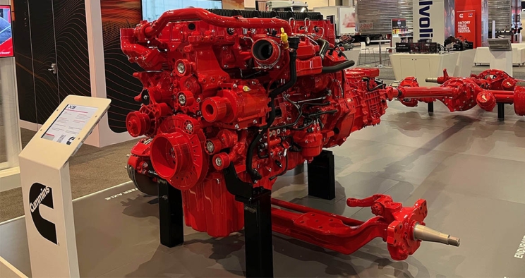 Cummins 2027 X15 engine on display 