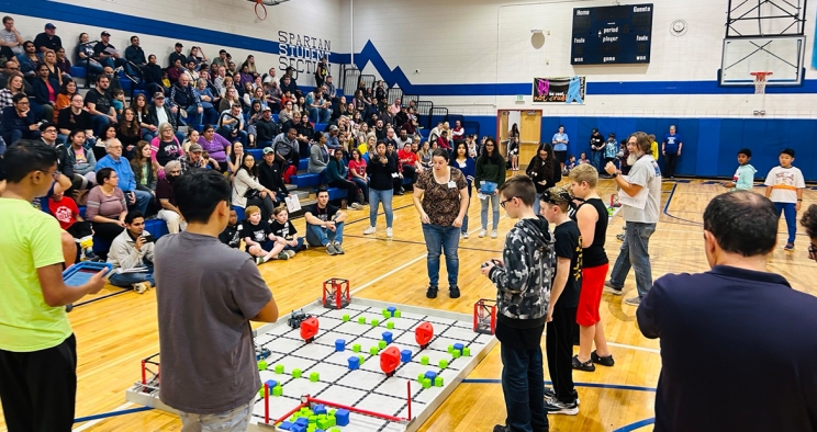 Middle school students participating in Cummins' STEM event