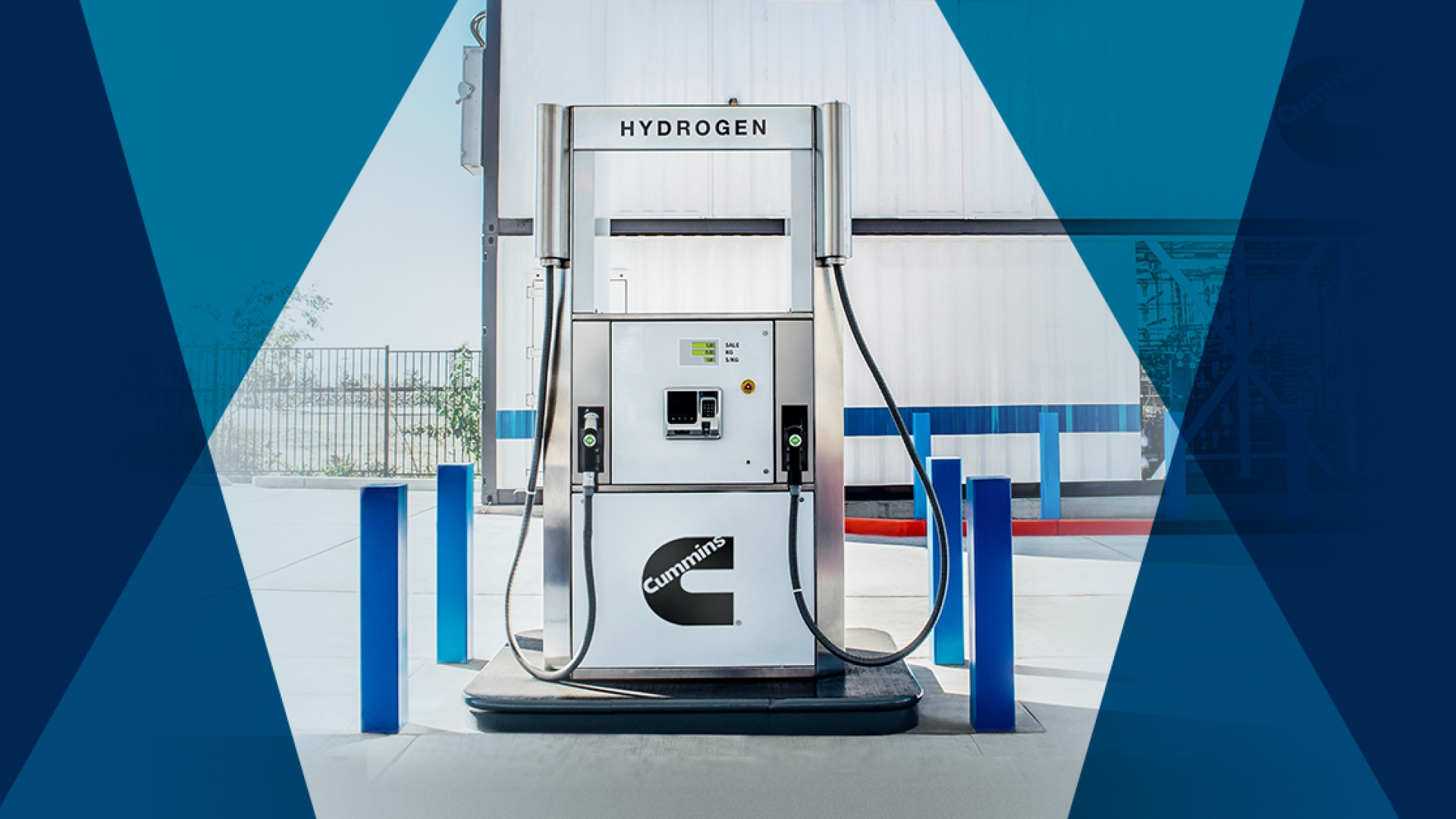 Fill’er Up with H2: Two types of fueling stations for fuel cell vehicle fleets