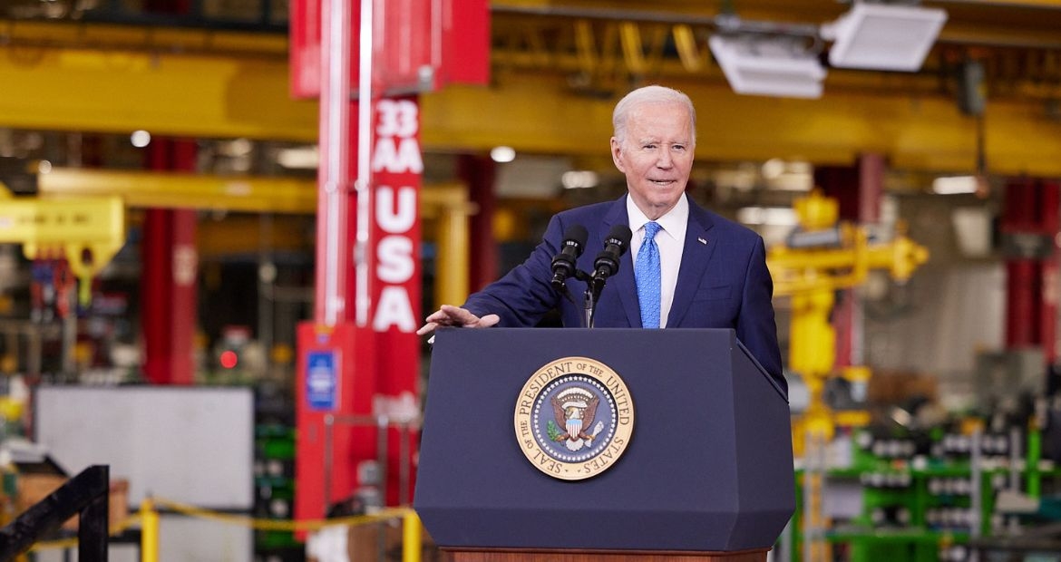 President Biden addressing the Fridley plant