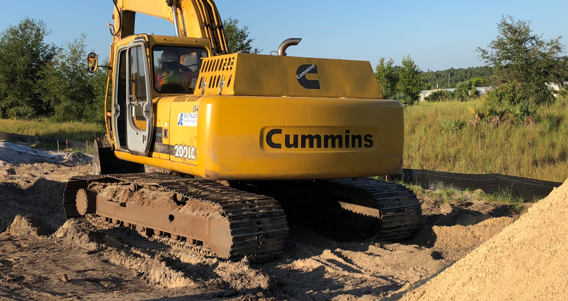 Trackhoe B6.5 Engine