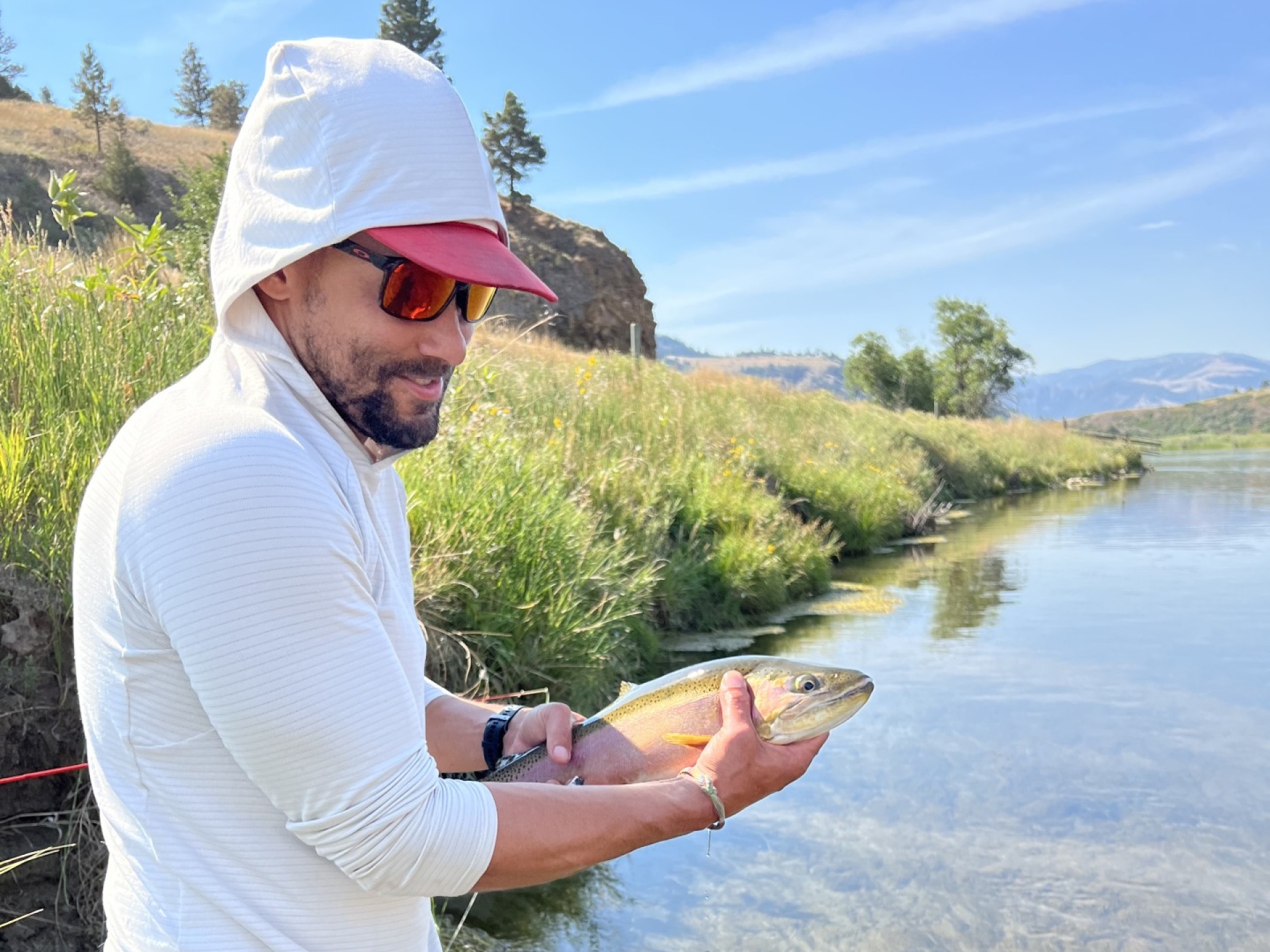 chris_fishing_at_lake.