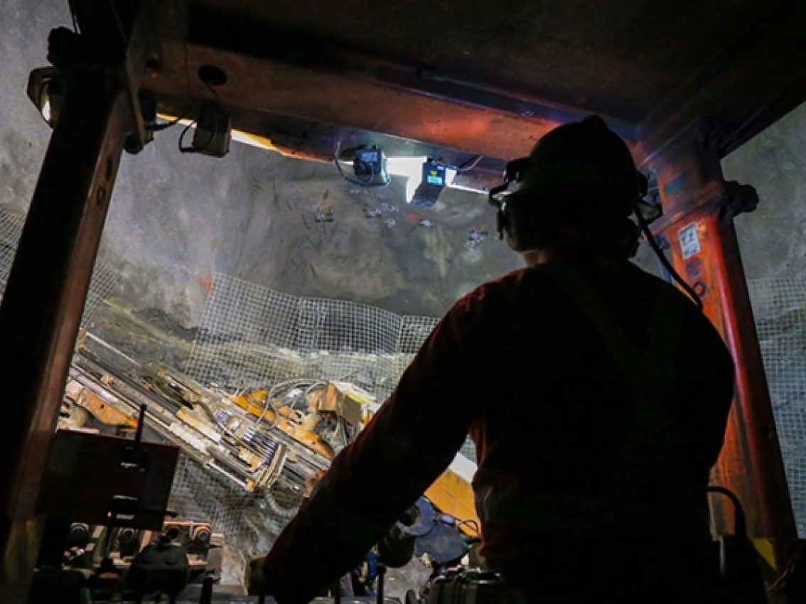 mining professional operating mining equipment mining professional operating mining equipment
