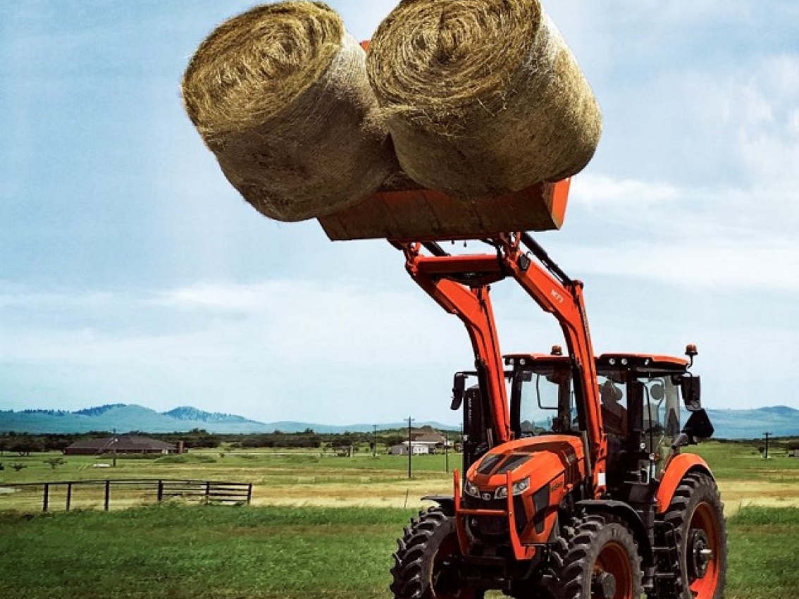 Kubota m8 loader