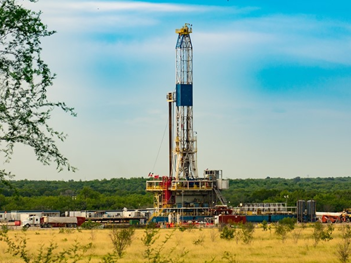 oil rig drill oil rig drill