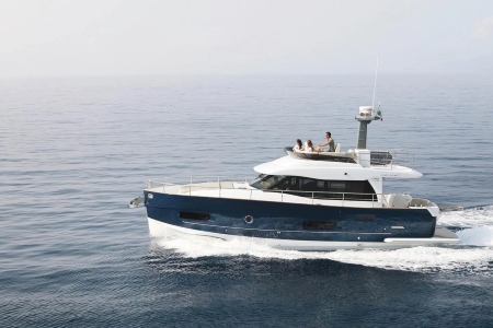 Azimut 43