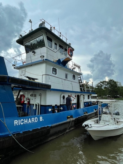 Richard B tug